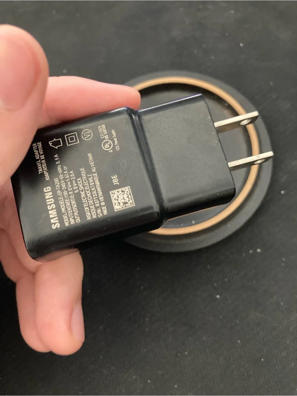Universal Black Wireless Charging Pad with Fast-Charge Wall Adapter
